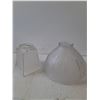 Image 5 : (2) Frosted Glass Lamp Shades