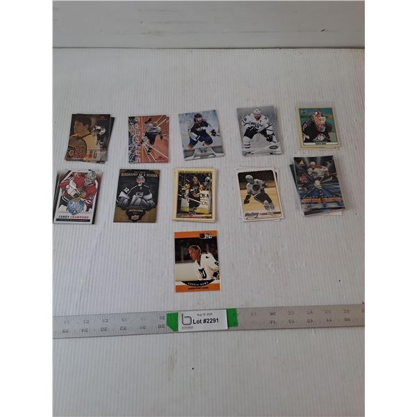 Assorted Hockey Collector Cards, Gordie Howe,  Flyers, Kings, Misc - CANNOT AUTHENTICATE