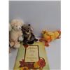 Image 3 : (5) Stuffed Plushies/Animals, Card Holder, Autumn Themed Stationary