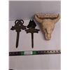 Image 1 : (2) Welcome Metal Lawn Ornaments, Hanging Stone Cow Skull Western