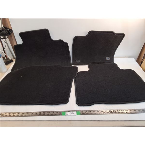 2020-2022 OEM Ford Carpet Floor Mats 2 Piece D3U6A