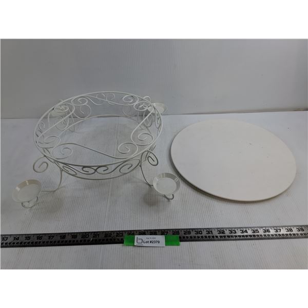 14x14x5″ White Metal Candle Holder With Flat Plate