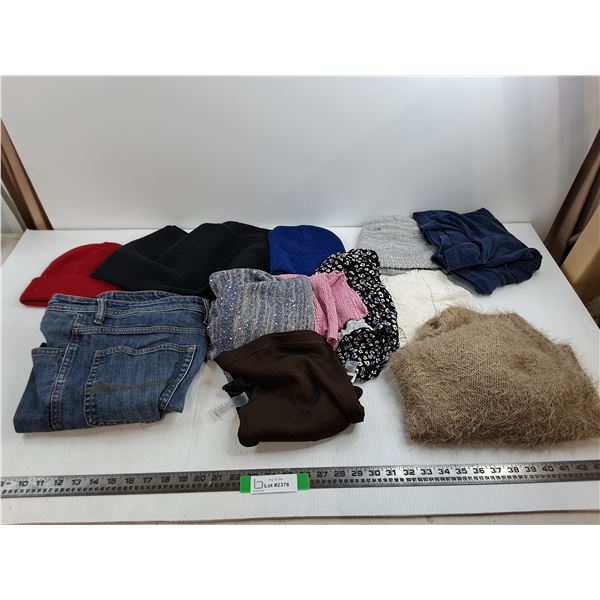 32x30 Buffalo Jeans, (3) Beanies, (2) Scarfs, Misc