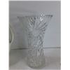 Image 5 : Crystal Vase, Porcelain Vase - As Is