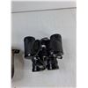 Image 3 : Tasco 6X - 12x32 Binoculars