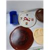 Image 2 : (2) Trays, (5) Wooden Bowl, Plate, Misc