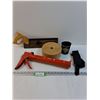 Image 1 : Task Extra Large Caulking Gun, Wood Saw, Harley Davidson Can Holder, Misc