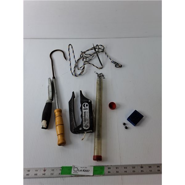 Fishing Gaff, Fisherman's Aid, Leaders, Misc.