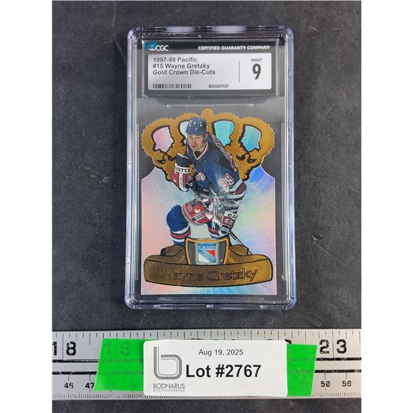 1997 - 98 Pacific #15 Wayne Gretzky Gold Crown Die Cuts Hockey Card