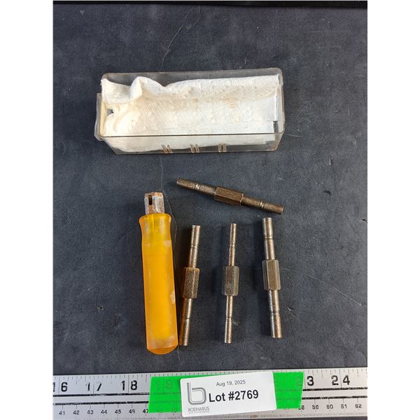 Set of Release Keys for Clock Main Springs