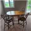 Image 1 : Dining Room Table with 4 Chairs and 2 Leaves  -  PICK UP ONLY