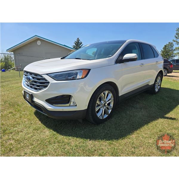 SUV : 2019 Ford Edge Titanium AWD