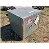 Image 2 : Aluminum Truck Storage / Tool Box (28"H x 32-1/2"W x 26-1/2"D)