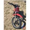 Image 2 : DIRT BIKE : 1982 Honda XR80