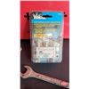 Image 8 : Grouping: Large Variety Combination Wrenches