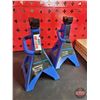 Image 2 : 2 Ton Jack Stands (2) & Dolly Jack Pads (3)