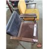 Image 2 : 2 Metal Frame Arm Chairs