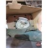 Image 7 : Grouping: Truck Floor Mats; Washer Fluid Tank; Center Console; Steering Wheel; etc!