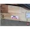 Image 9 : Grouping: Truck Floor Mats; Washer Fluid Tank; Center Console; Steering Wheel; etc!