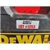 Image 7 : Dewalt 20V Hammer Drill with Charger