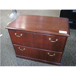 Traditional 2 Drawer Lateral File Cabinet