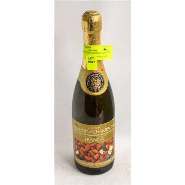 FRANZIA ALMOND CHAMPAGNE 750ML 9% ALCOHOL