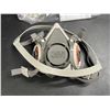 Image 2 : 1 3M Half Facepiece Reusable Respirator Mask - Brand New