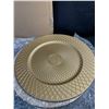 Image 2 : Pack of 12 Large Dinner/Decorative Gold Plates - 13" Size - Brand New