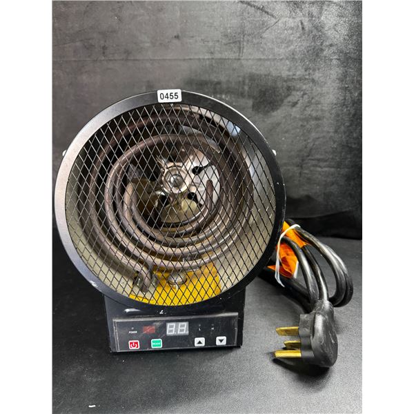 1 Freestanding Electric Garage Heater 240V 30amp 630R - Used