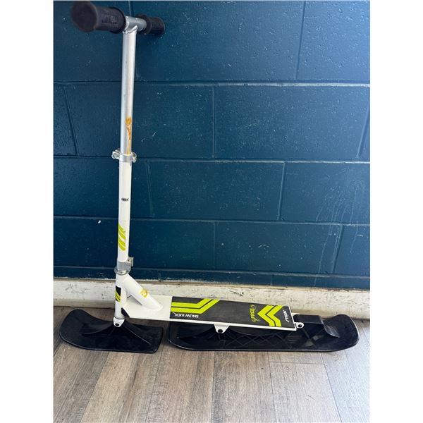 1 Stiga Snow Kick Winter Ski Scooter Ages 7+ - Used