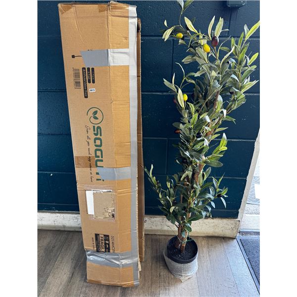 1 5 Foot Tall Aesthetic Interior/Exterior Faux Olive Tree - New