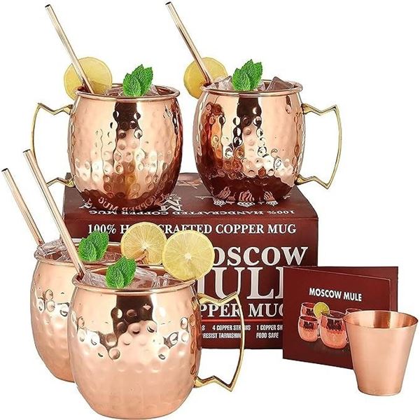 1 Set of 4 Moscow Mule Handcrafted Copped Mugs with 4 Straws and 1 Shot Glass - New (1 mug dmg)