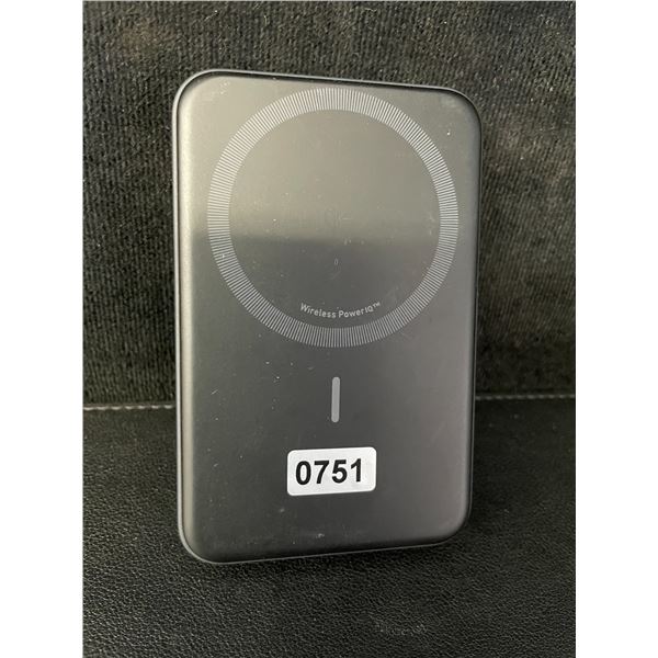 1 ANKER MagGo Power Bank (10,000mAh) Portable Charger - No Box/Open Box