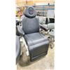Image 2 : BLACK ADJUSTABLE COMMERCIAL ESTHETICIAN EXAMINATION CHAIR *W/ POWER CABLE & HAND CONTROL*