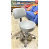 Image 2 : GREY PADDED ADJUSTABLE HEIGHT ROLLING COMMERCIAL ESTHETICIAN STOOL