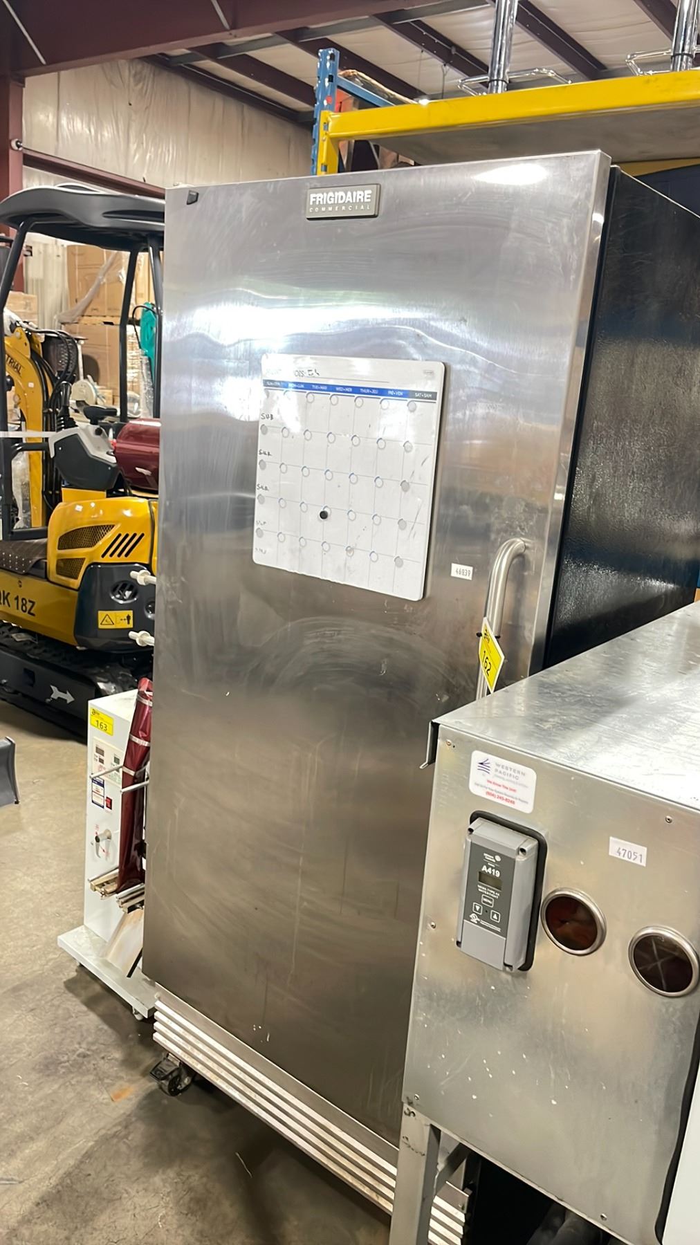 6143464 FRIGIDAIRE STAINLESS STEEL UPRIGHT SINGLE DOOR COMMERCIAL FREEZER ...