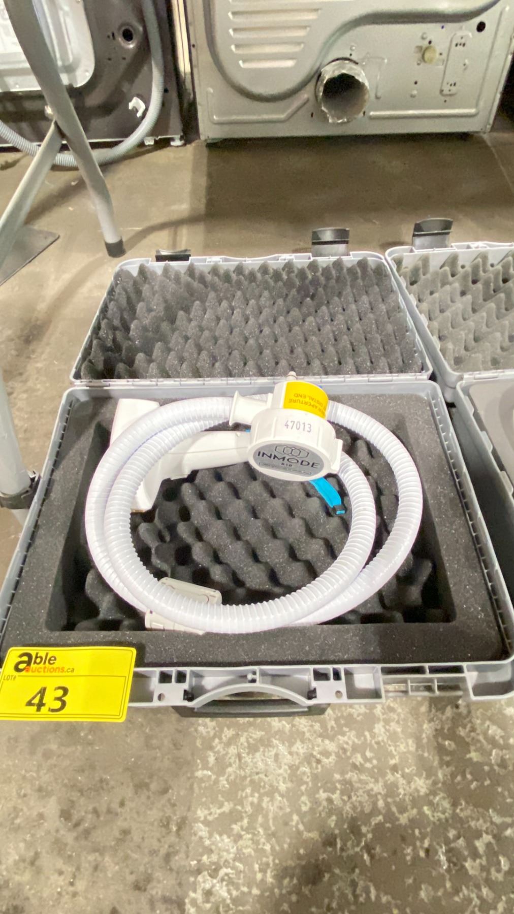 INMODE BOXYFX COMMERCIAL SPA HANDPIECE IN HARD TRANSPORT CASE - Able ...