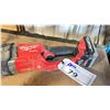 Image 3 : MILWAUKEE SUPER HAWG CORDLESS RIGHT ANGLE DRILL 1/2" (13MM) WITH BATTERY & CHARGER