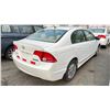 Image 3 : 2008 HONDA CIVIC HYBRID, 4DRSD, WHITE, VIN JHMFA36208S800930