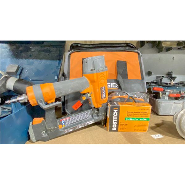 RIDGID R150FSA, PNEUMATIC 18-GAUGE, 1-1/2"  NARROW CROWN FINISH STAPLER, BOX OF BOSTITCH