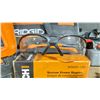 Image 5 : RIDGID R150FSA, PNEUMATIC 18-GAUGE, 1-1/2"  NARROW CROWN FINISH STAPLER, BOX OF BOSTITCH