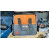 Image 6 : RIDGID R150FSA, PNEUMATIC 18-GAUGE, 1-1/2"  NARROW CROWN FINISH STAPLER, BOX OF BOSTITCH