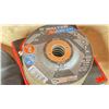Image 2 : ASSORTED WALTER GRINDING DISCS INCLUDING & 3M SCOTCH-BRITE SURFACE CONDITIONING DISCS