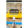 Image 2 : DEWALT D55141 1/2 HP 2 GAL 150 PSI AIR COMPRESSOR WITH ASSORTED AIR HOSE