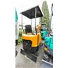 Image 3 : 2025 MIVA VA15J GAS POWERED 13.5HP RUBBER TRACK MINI EXCAVATOR WITH ATTACHED DIGGING BUCKET,