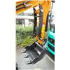 Image 5 : 2025 MIVA VA15J GAS POWERED 13.5HP RUBBER TRACK MINI EXCAVATOR WITH ATTACHED DIGGING BUCKET,
