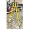 Image 2 : FEATHERLITE 6' YELLOW INDUSTRIAL STEP LADDER