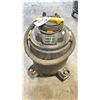 Image 2 : STANLEY 8 GAL INDUSTRIAL ELECTRIC SHOP VACUUM WITH HOSE