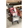 Image 2 : 5 INDUSTRIAL JOB SITE WORK LIGHTS, 3 MILWAUKEE HARD TRANSPORT CASES *NO CONTENTS* & 3 BOXES OF