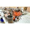 Image 2 : HEAVY-DUTY INDUSTRIAL PNEUMATIC DEMOLITION BREAKER & PARTS